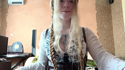 Kate online show from 04-07-26, 11:15