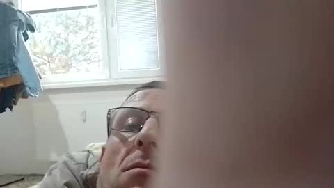 Snapshot of geryhonda001 chatting on 11-15-25, 07:49 geryhonda001 online show from 11-15-25, 07:49