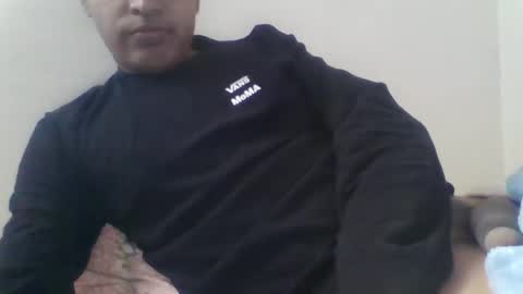 geudiel03 online show from 01-12-25, 08:47
