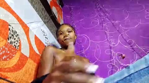 gggloria online show from 04-02-26, 02:04