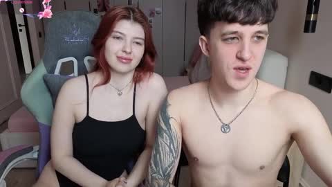 Ester and Ri online show from 03-31-26, 01:44