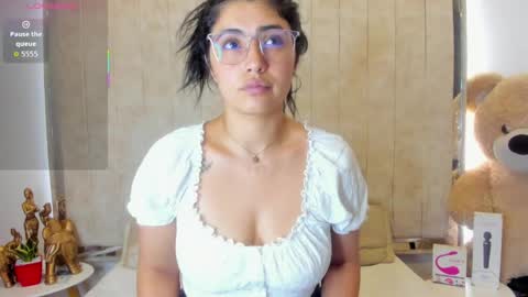 Danna Astrom online show from 05-31-26, 02:53