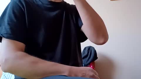 ghidorah_1973 online show from 01-14-26, 10:10