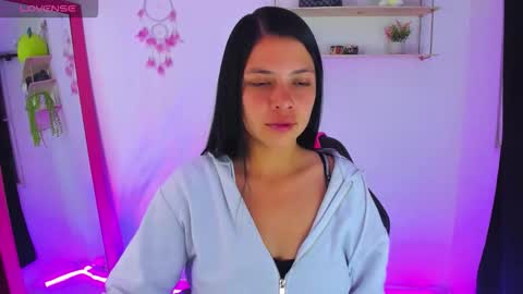 giaaaa   online show from 01-05-26, 11:41