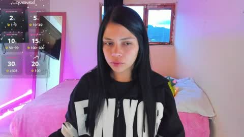 giaaaa   online show from 07-19-26, 11:19