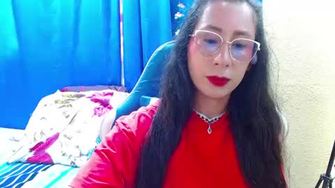 Snapshot of gia_leinn chatting on 07-04-26, 07:31 Gia online show from 07-04-26, 07:31