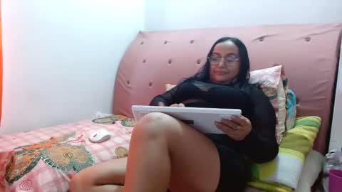 nahomi online show from 01-16-25, 09:51