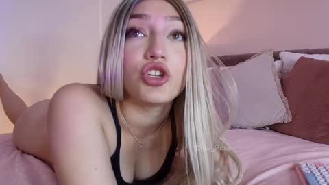 Gia online show from 02-17-25, 02:37