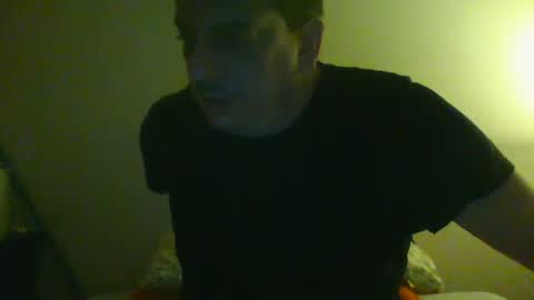 Snapshot of giaco1982 chatting on 02-17-25, 03:58 samuel online show from 02-17-25, 03:58