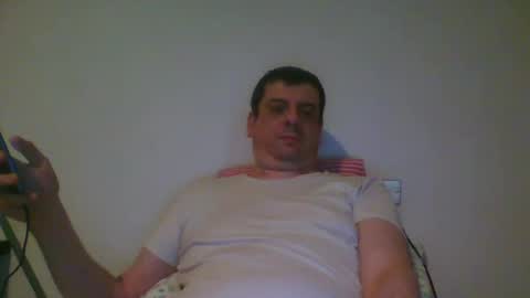 Snapshot of giaco1982 chatting on 02-23-25, 03:51 samuel online show from 02-23-25, 03:51