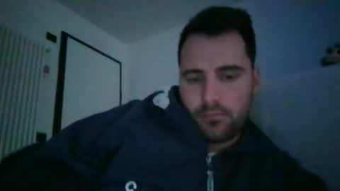 Snapshot of giacomo9669 chatting on 12-19-25, 12:12 giacomo9669 online show from 12-19-25, 12:12