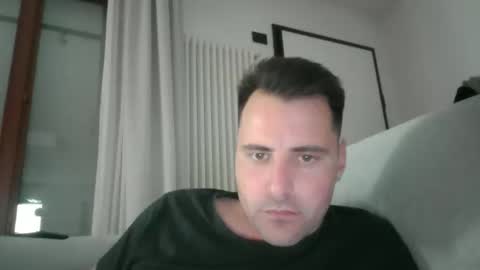 giacomo9669 online show from 04-30-26, 06:03