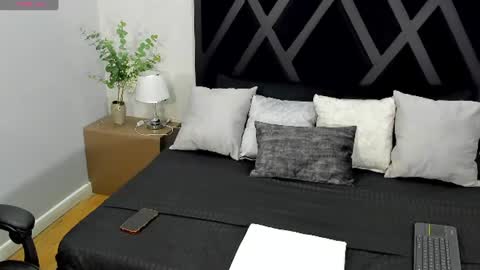 GIAN online show from 07-15-26, 11:15