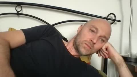 Snapshot of giannipaciotti chatting on 10-01-25, 01:17 giannipaciotti online show from 10-01-25, 01:17