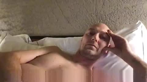 Snapshot of giannipaciotti chatting on 12-17-25, 05:30 giannipaciotti online show from 12-17-25, 05:30