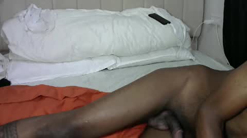 giant_couples online show from 11-06-25, 06:03