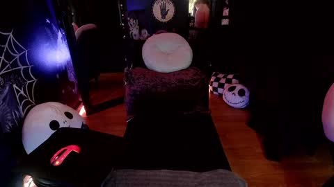 Snapshot of gigglemethis22 chatting on 12-27-24, 07:03 Giggles online show from 12-27-24, 07:03