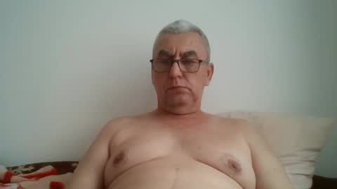 gigi1970 online show from 05-06-26, 12:10
