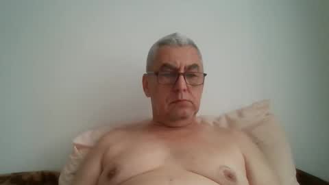 gigi1970 online show from 05-07-26, 08:31