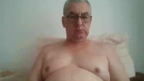gigi1970 online show from 07-04-26, 07:14