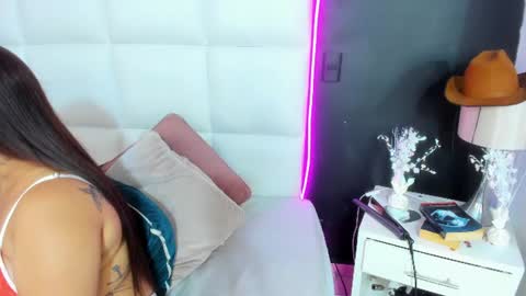 Gigi  online show from 07-15-26, 12:10