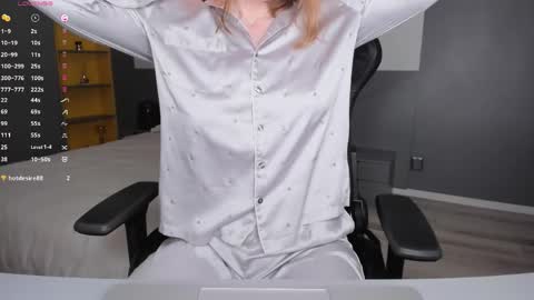 gigihadd online show from 04-06-26, 03:24