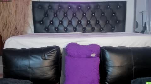 Snapshot of giiny_ chatting on 10-02-25, 03:35 pamela online show from 10-02-25, 03:35