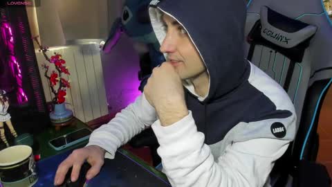 Mirko online show from 02-22-25, 11:13