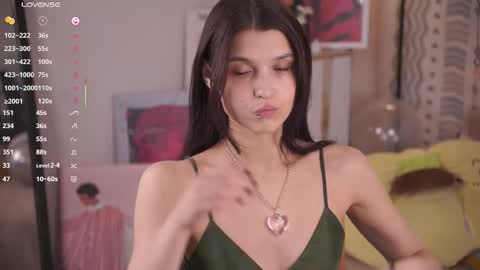 Mia online show from 02-10-26, 08:07