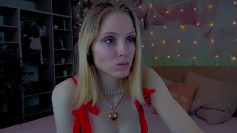 Gina online show from 12-29-24, 08:44