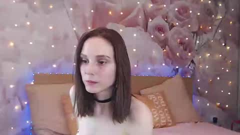 Gina online show from 03-04-25, 01:59