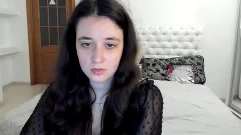 Kate online show from 10-26-25, 11:38