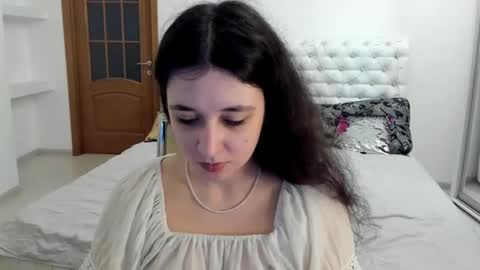 Kate online show from 10-29-25, 09:33