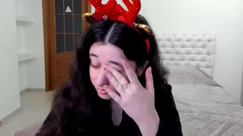 Kate online show from 12-14-25, 08:52