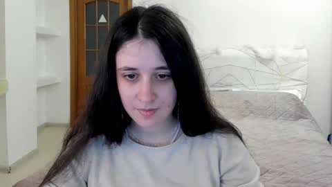 Snapshot of ginablum chatting on 04-22-26, 09:44 Kate online show from 04-22-26, 09:44