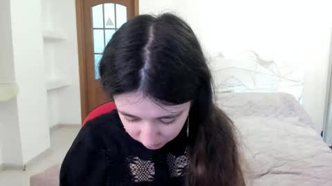 Snapshot of ginablum chatting on 04-29-26, 07:34 Kate online show from 04-29-26, 07:34