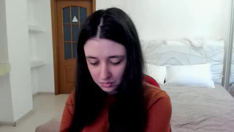 Snapshot of ginablum chatting on 05-01-26, 07:57 Kate online show from 05-01-26, 07:57