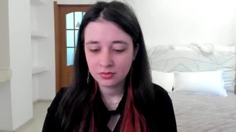 Snapshot of ginablum chatting on 05-04-26, 09:27 Kate online show from 05-04-26, 09:27