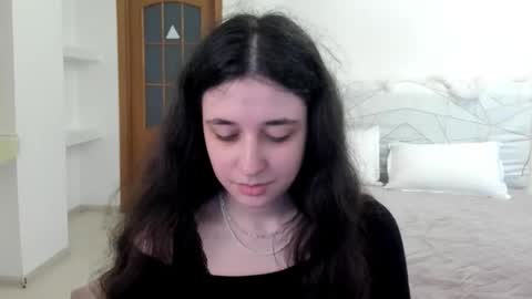 Snapshot of ginablum chatting on 05-21-26, 08:54 Kate online show from 05-21-26, 08:54