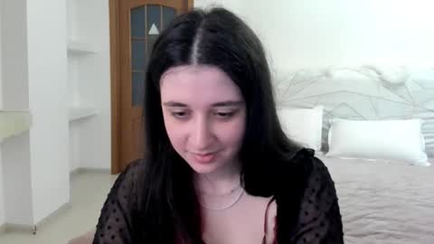 Snapshot of ginablum chatting on 05-30-26, 10:01 Kate online show from 05-30-26, 10:01