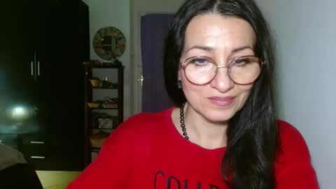 GinaONeon online show from 12-25-24, 10:48