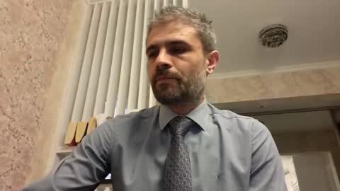 Snapshot of gindrie chatting on 02-25-25, 05:36 Gabriel online show from 02-25-25, 05:36