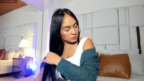 Ginebra Ness online show from 02-06-25, 12:48