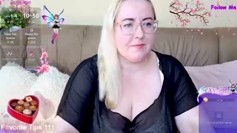 ginesia online show from 06-21-26, 12:41