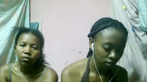 Ginette9794 online show from 10-11-25, 04:05
