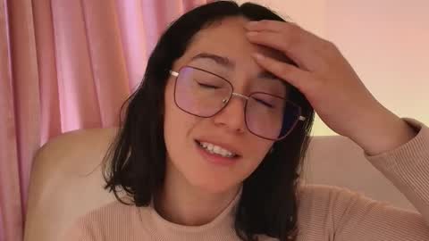 Snapshot of ginevra_esposito chatting on 05-12-26, 12:46 Ginn online show from 05-12-26, 12:46