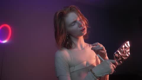        im expecting 350 thumbs up on my altar   online show from 10-22-25, 10:09