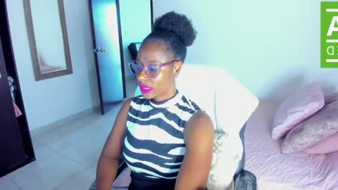 Snapshot of ginger_smil chatting on 05-28-26, 12:02 Diana online show from 05-28-26, 12:02