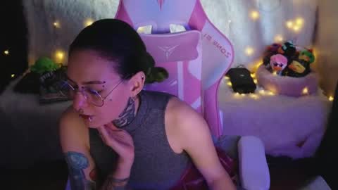 Ginger online show from 04-06-26, 08:48