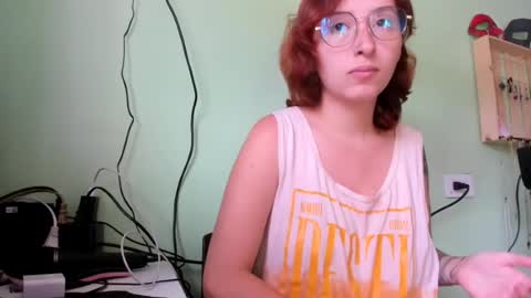 Snapshot of ginger_sweetty chatting on 07-12-26, 09:39 Ginger online show from 07-12-26, 09:39